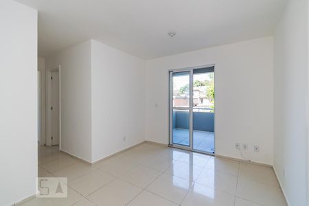 Sala de apartamento à venda com 2 quartos, 53m² em Irajá, Rio de Janeiro
