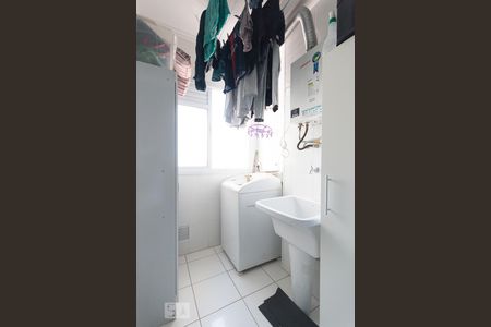 Apartamento à venda com 65m², 2 quartos e 1 vagaÁrea de Serviço