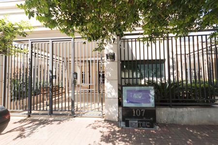 Apartamento à venda com 65m², 2 quartos e 1 vagaEntrada