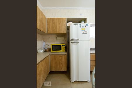 Casa à venda com 150m², 2 quartos e 2 vagasCozinha - Geladeira e Microondas