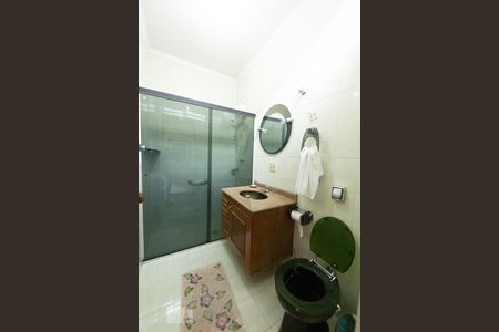 Casa à venda com 150m², 2 quartos e 2 vagasBanheiro Social