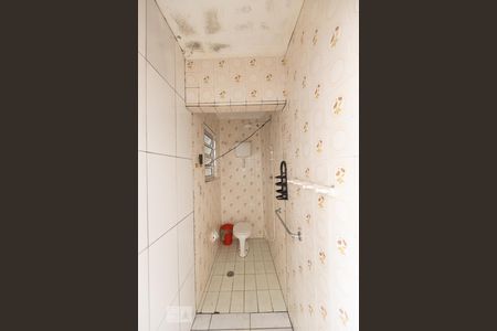 Casa à venda com 150m², 2 quartos e 2 vagasBanheiro de Serviço