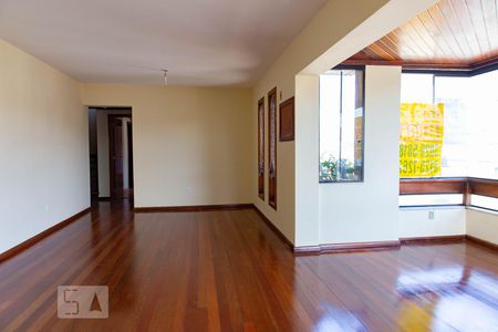 Sala de apartamento à venda com 2 quartos, 250m² em Jardim Lindóia, Porto Alegre
