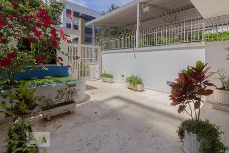 Apartamento à venda com 87m², 2 quartos e 1 vaga Apartamento à venda com 87m², 2 quartos e 1 vagaÁrea comum