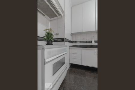 Apartamento à venda com 87m², 2 quartos e 1 vaga Apartamento à venda com 87m², 2 quartos e 1 vagaCozinha