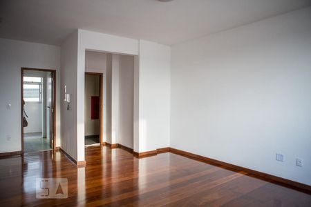 Sala de apartamento à venda com 3 quartos, 150m² em Salgado Filho, Belo Horizonte