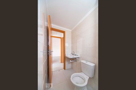 Banheiro  de apartamento para alugar com 2 quartos, 70m² em Santa Maria, Santo André