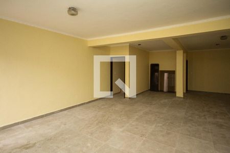 Casa à venda com 270m², 4 quartos e 4 vagasGaragem