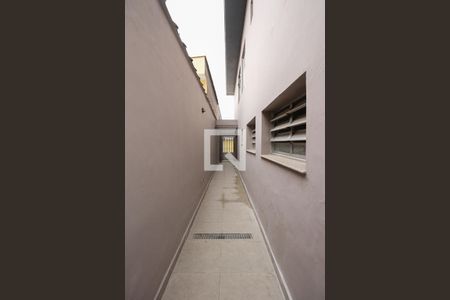 Casa à venda com 270m², 4 quartos e 4 vagasCorredor