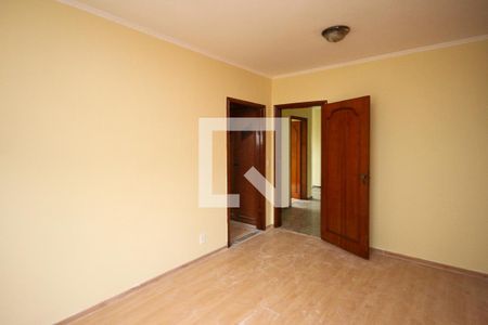 Casa à venda com 270m², 4 quartos e 4 vagasSuite