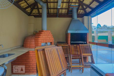 Apartamento à venda com 74m², 2 quartos e 1 vaga Apartamento à venda com 74m², 2 quartos e 1 vagaÁrea comum - Churrasqueira