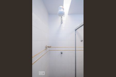 Casa à venda com 804m², 5 quartos e 8 vagasBanheiro de Serviço