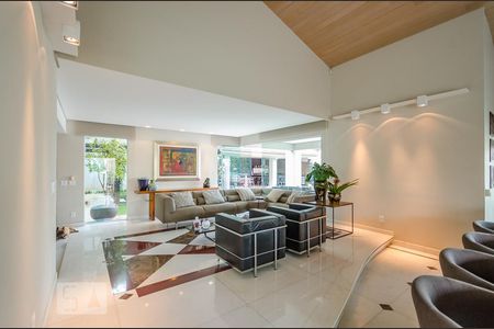 Sala de casa à venda com 5 quartos, 804m² em São Bento, Belo Horizonte