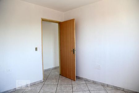 Casa para alugar com 2 quartos, 95m² em Jardim Oliveiras, Taboão da Serra