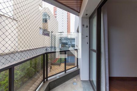 Apartamento à venda com 126m², 3 quartos e 2 vagasVaranda