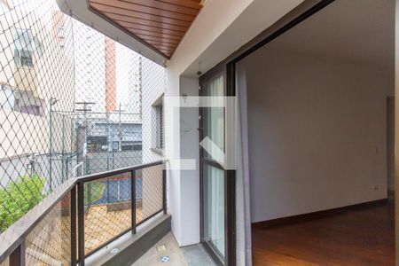 Apartamento à venda com 126m², 3 quartos e 2 vagasVaranda