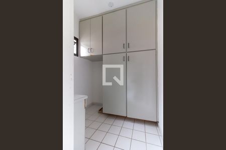 Apartamento à venda com 126m², 3 quartos e 2 vagasQuarto de Serviço