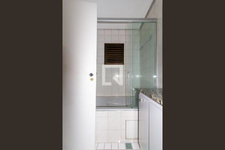 Apartamento à venda com 126m², 3 quartos e 2 vagasBanheiro da Suíte