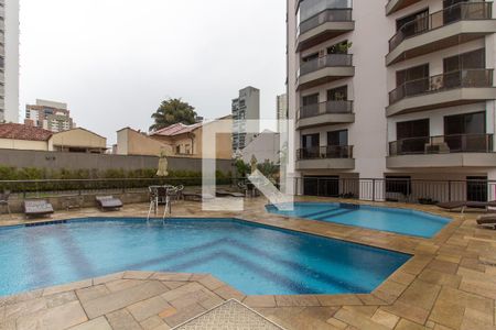 Apartamento à venda com 126m², 3 quartos e 2 vagasÁrea comum - Piscina