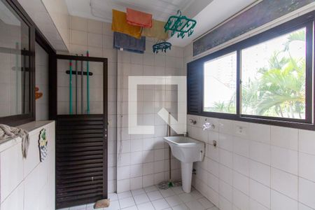 Apartamento à venda com 126m², 3 quartos e 2 vagasÁrea de Serviço