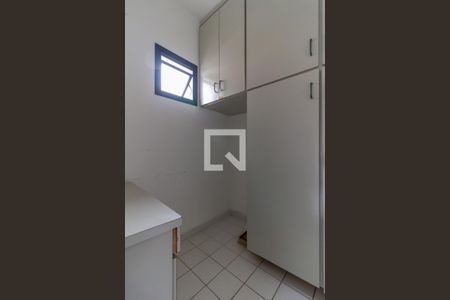 Apartamento à venda com 126m², 3 quartos e 2 vagasQuarto de Serviço