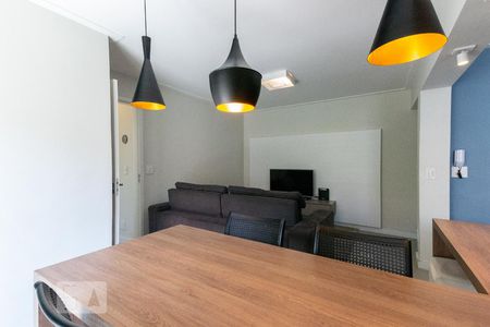 Sala de apartamento para alugar com 2 quartos, 68m² em Vila Nova Conceição, São Paulo