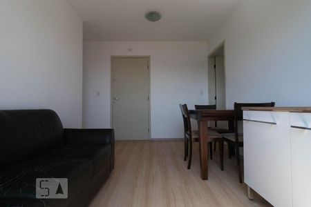 Sala de apartamento à venda com 2 quartos, 47m² em Itaquera, São Paulo