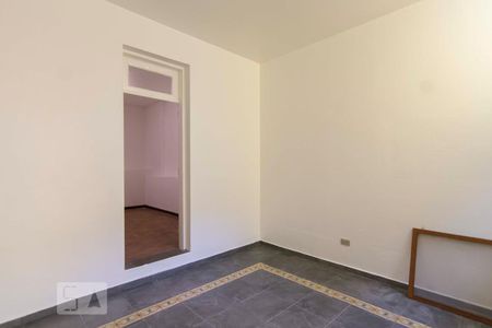 Casa à venda com 100m², 2 quartos e sem vagaComodo piso inferior