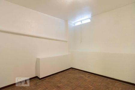 Casa à venda com 100m², 2 quartos e sem vagaComodo piso inferior