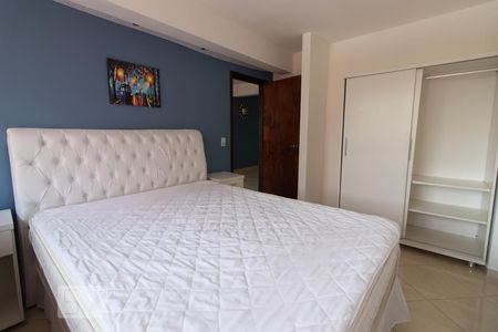 Quarto de apartamento para alugar com 1 quarto, 60m² em Centro Cívico, Curitiba