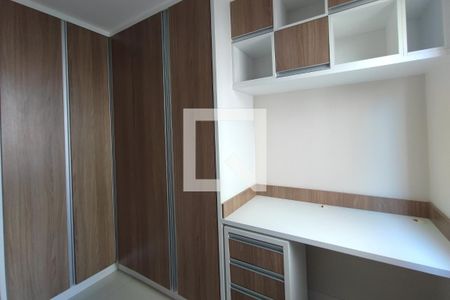 Quarto 2 de apartamento para alugar com 2 quartos, 53m² em Loteamento Parque São Martinho, Campinas
