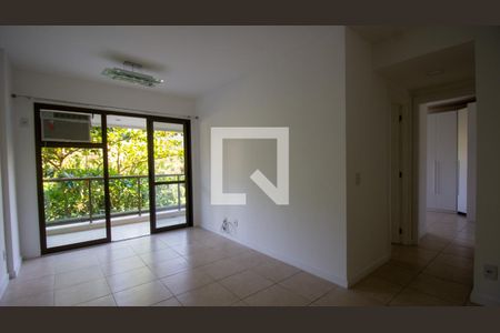 Apartamento à venda com 67m², 2 quartos e 1 vagaCozinha e Área de Serviço
