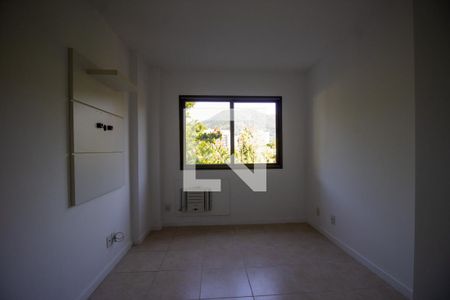 Apartamento à venda com 67m², 2 quartos e 1 vagaSuíte