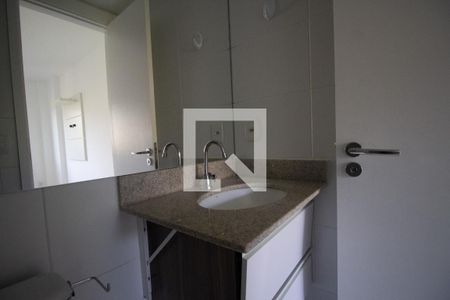 Apartamento à venda com 67m², 2 quartos e 1 vagaBanheiro da Suíte