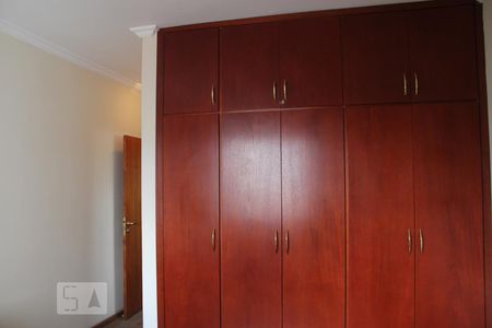 Apartamento para alugar com 288m², 4 quartos e 3 vagasQuarto 2 - Suíte
