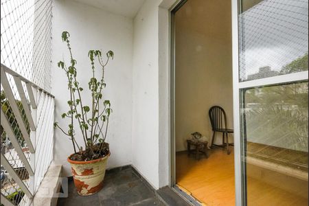 Varanda da Sala de apartamento para alugar com 3 quartos, 68m² em Vila Sofia, São Paulo