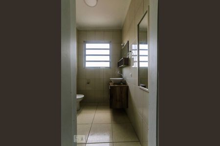 Banheiro de apartamento à venda com 2 quartos, 64m² em Aclimação, São Paulo