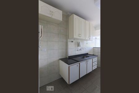 Apartamento à venda com 64m², 2 quartos e 1 vagaCozinha - Armários