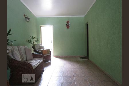 Hall de casa à venda com 5 quartos, 270m² em Vila Dalva, Osasco