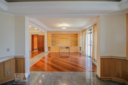 Apartamento à venda com 290m², 4 quartos e 5 vagasSala