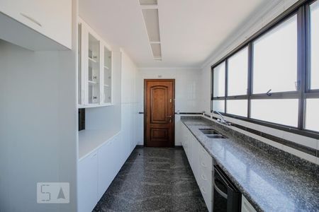 Apartamento à venda com 290m², 4 quartos e 5 vagasCozinha