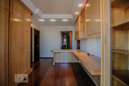 Apartamento à venda com 290m², 4 quartos e 5 vagasEscritório