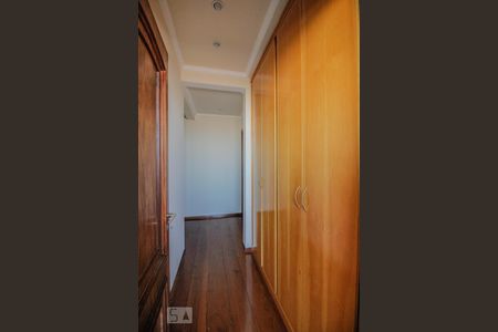 Apartamento à venda com 290m², 4 quartos e 5 vagasCorredor Reversível 