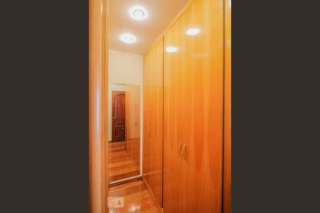 Apartamento à venda com 290m², 4 quartos e 5 vagasQuarto 02