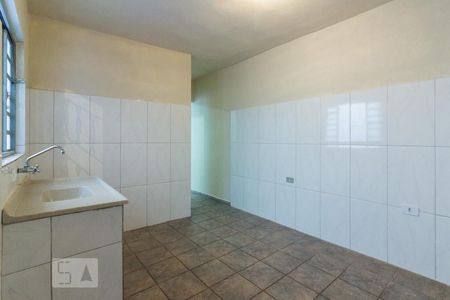 Cozinha de casa para alugar com 1 quarto, 50m² em Vila Roque, São Paulo