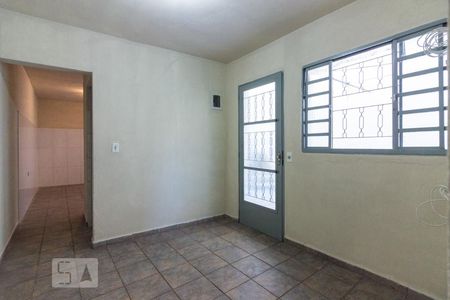 Sala de casa para alugar com 1 quarto, 50m² em Vila Roque, São Paulo