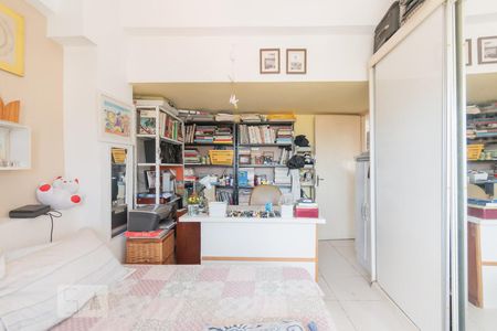 Apartamento à venda com 100m², 3 quartos e sem vagaCloset do quarto 1