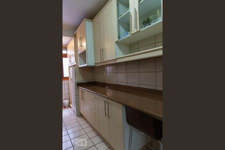 Cozinha de apartamento à venda com 2 quartos, 166m² em Jardim Itu Sabará, Porto Alegre
