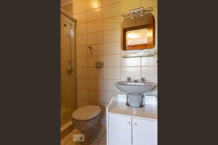 Banheiro da Suíte de apartamento à venda com 2 quartos, 166m² em Jardim Itu Sabará, Porto Alegre