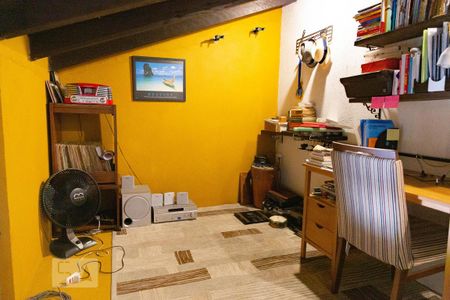 Mesanino de apartamento à venda com 2 quartos, 166m² em Jardim Itu Sabará, Porto Alegre